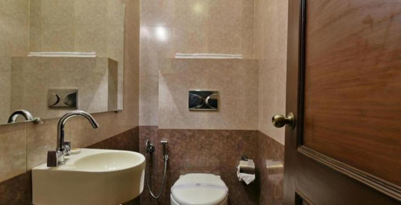 Hotel The Royal Retreat Ranchi Exterior foto